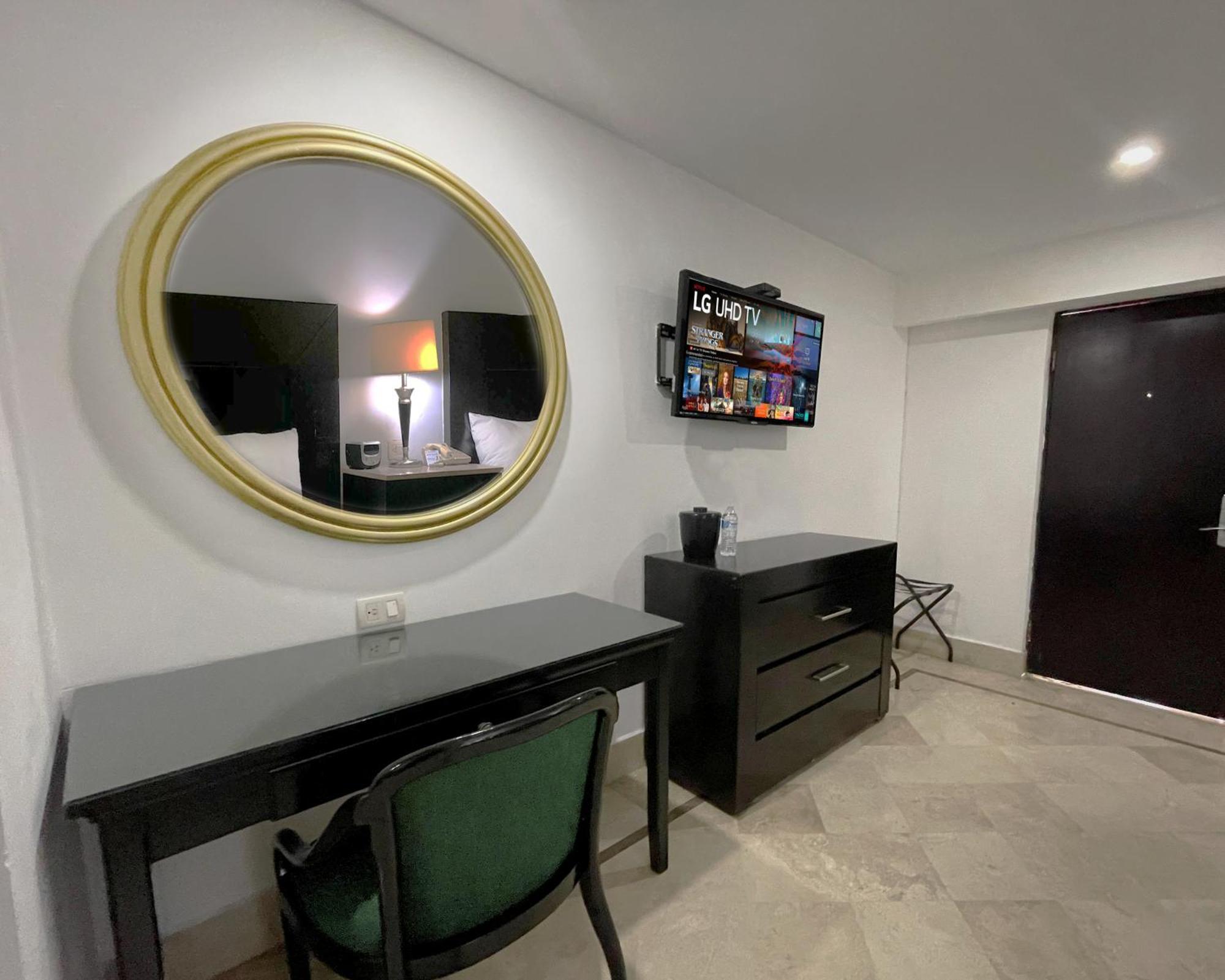 Wyndham Garden Los Mochis Plaza Inn 外观 照片